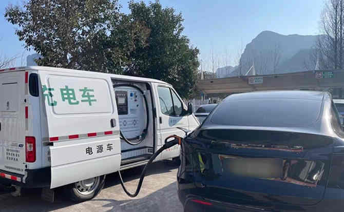 焉耆汽车搭电